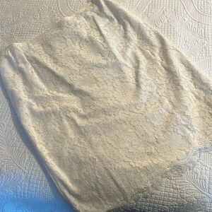 Liz Claiborne white lace fringe bottom skirt